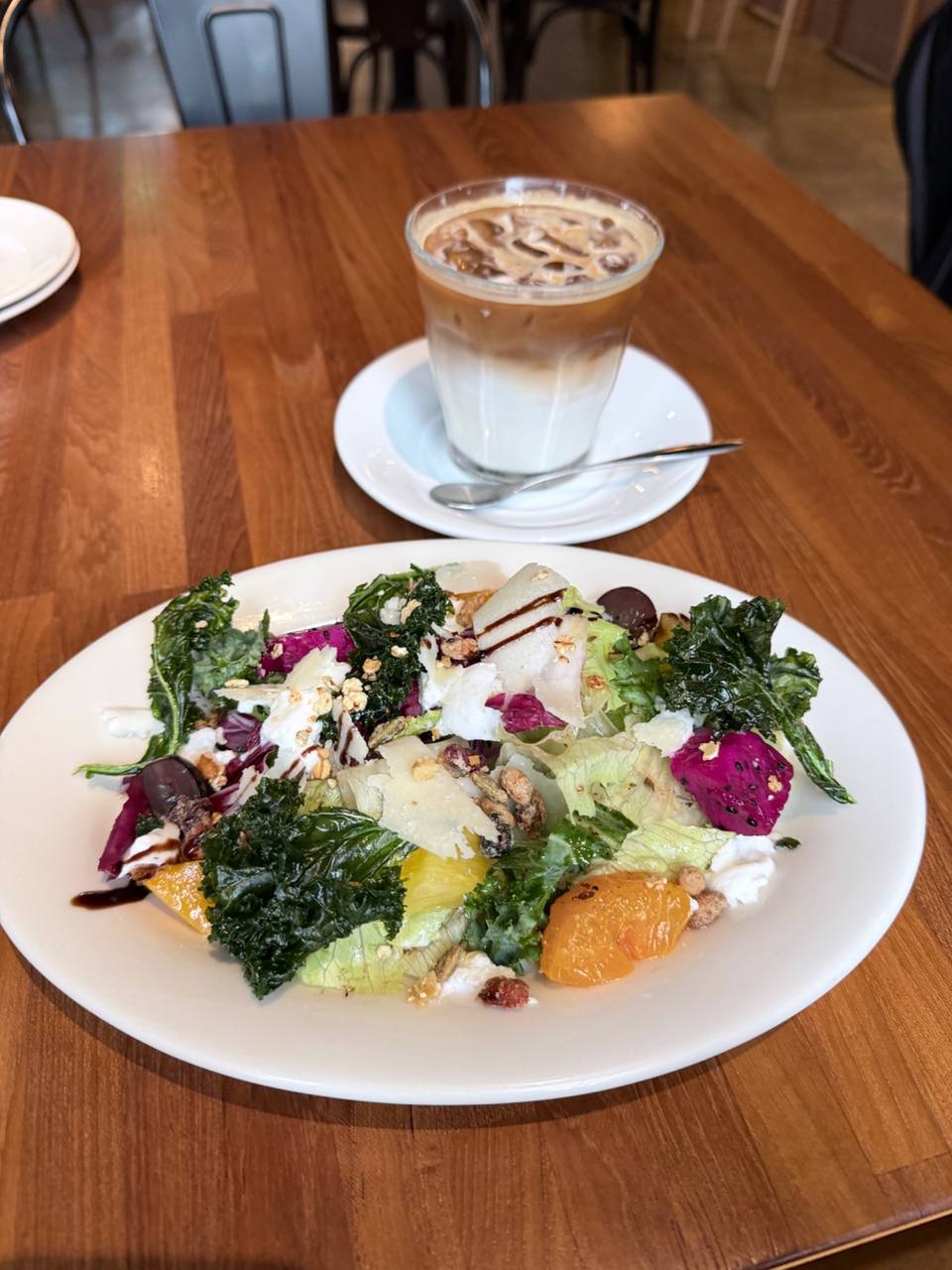 做咖啡 hecho cafe & wine image 8