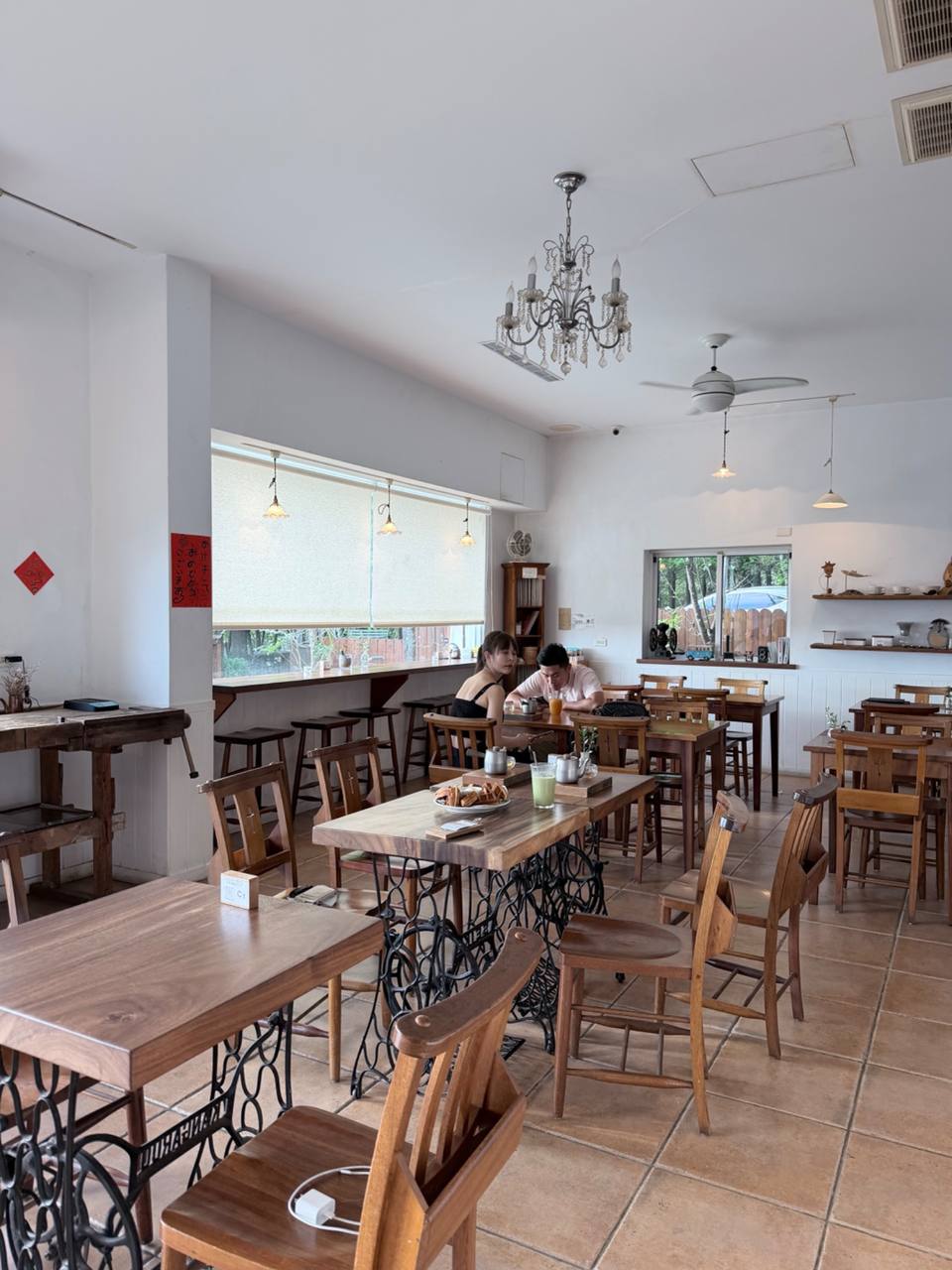 mitaka 3 cafe image 1
