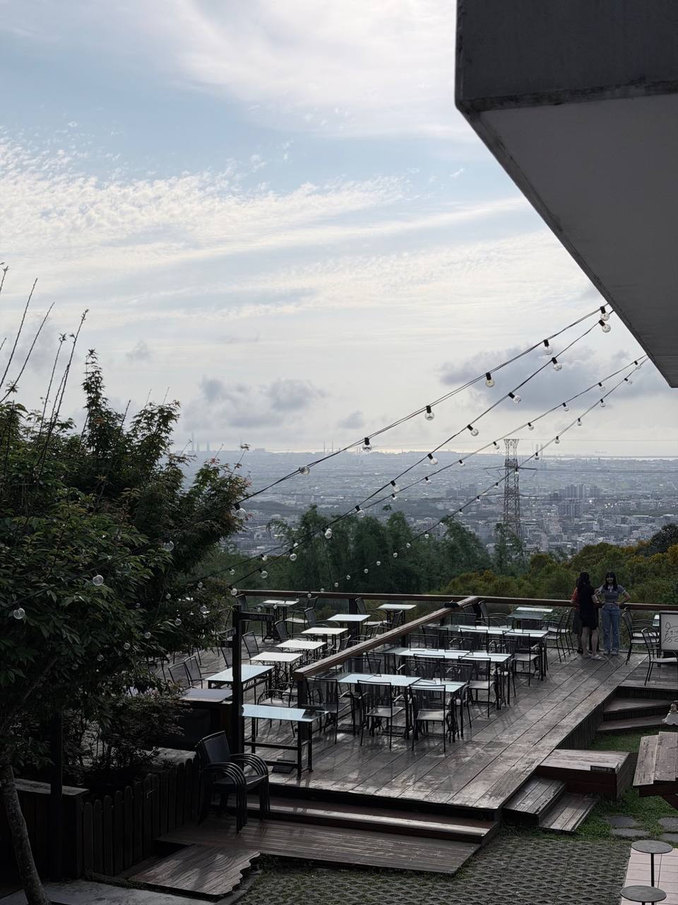 mitaka 3 cafe image 2